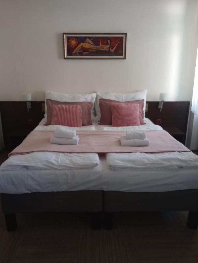 Adameva Resort Piest'any Ngoại thất bức ảnh