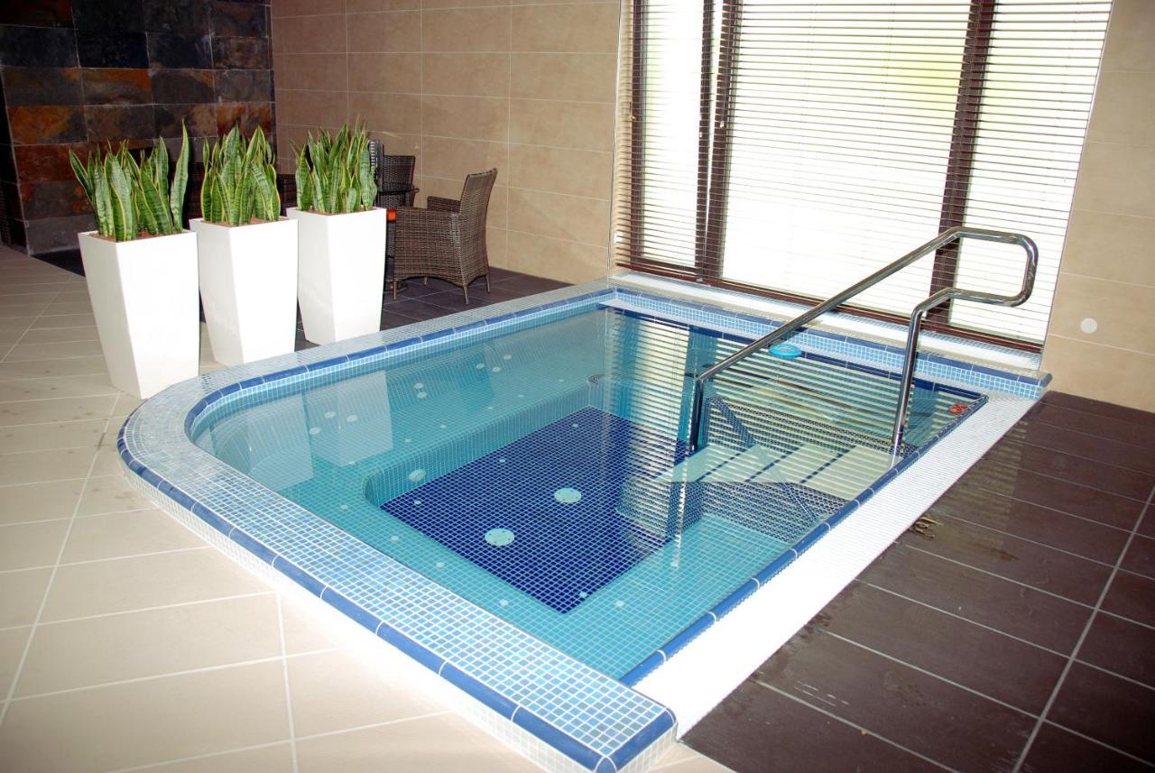 Adameva Resort Piest'any Ngoại thất bức ảnh